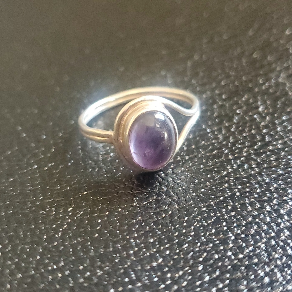 Amethyst ring - Picture 2 of 2